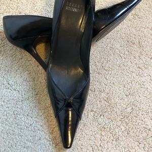 Stewart Weizman pointy toe pumps
